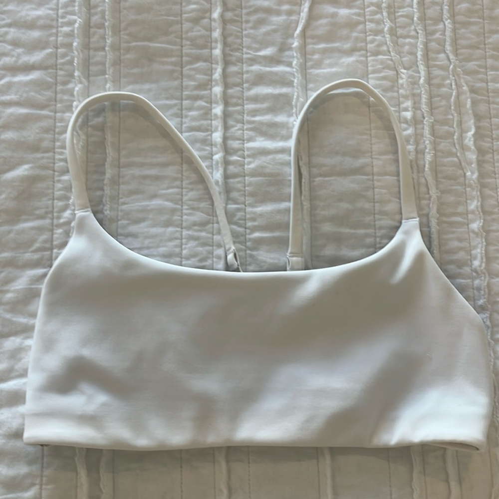 White
Size 6
Light support 
A/B cup